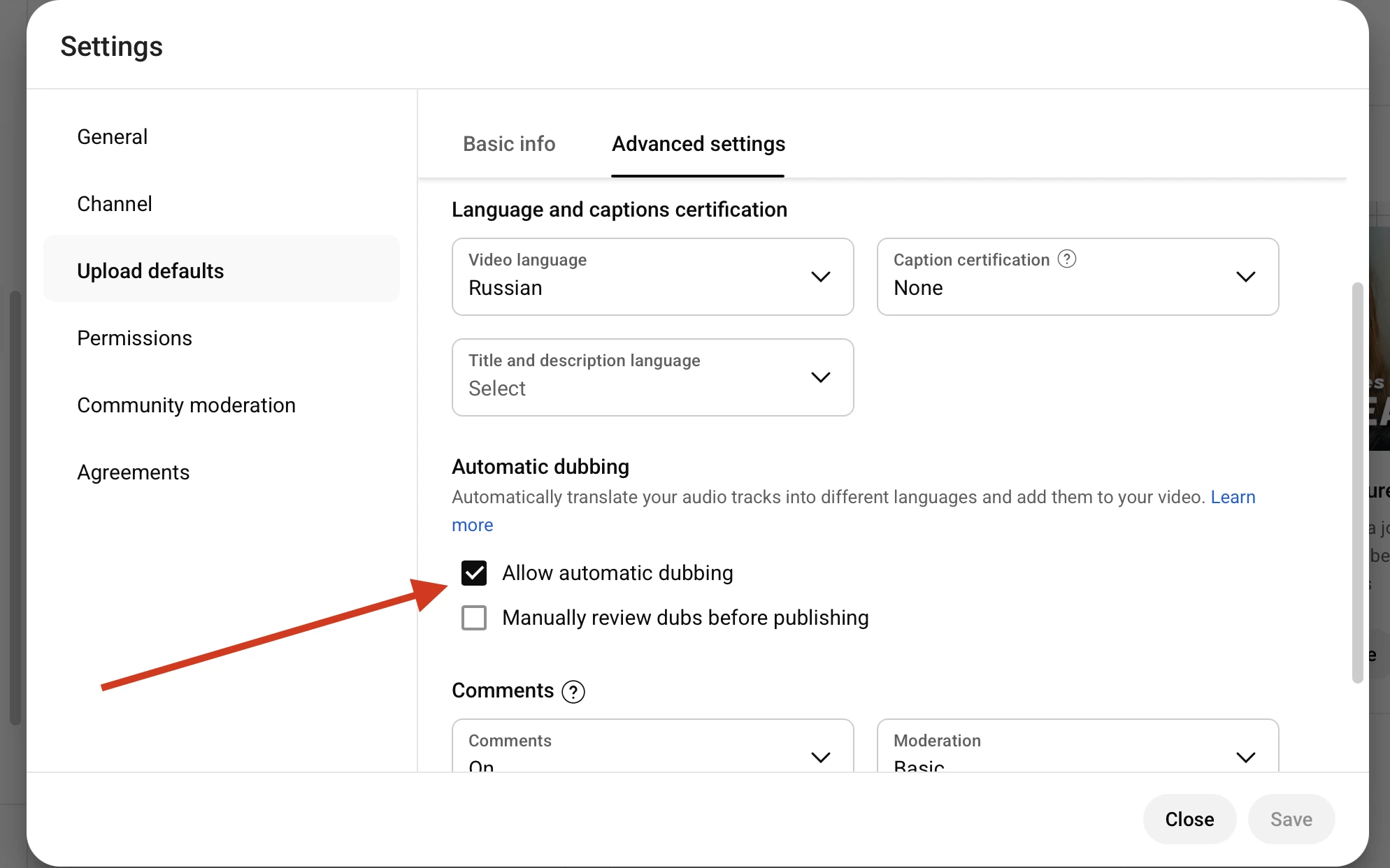 YouTube auto-dubbing interface screenshot